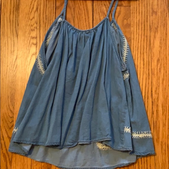 Paper Crane Blue Blouse with Detail - Picture 5 of 5